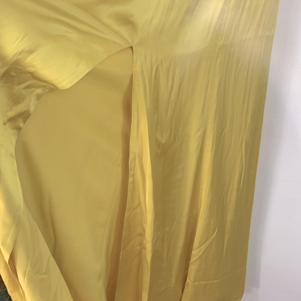 REVOLVE NWT Lovers + Friends Bermuda Satin Maxi Dress M - Picture 6 of 8